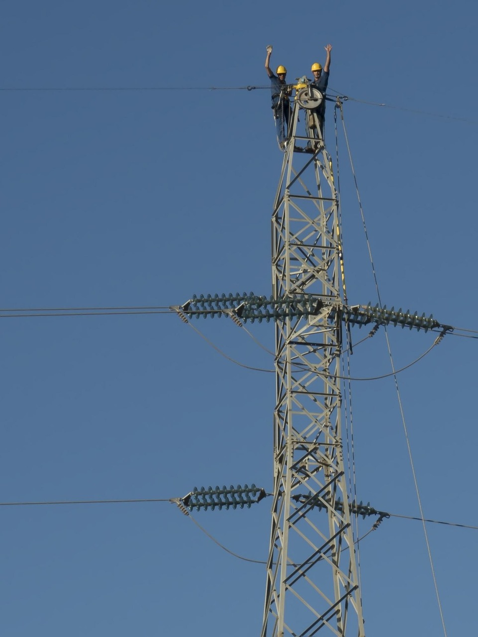 Électricien Saint-Ouen-l’Aumône – Dépannage et Rénovation 7j/7