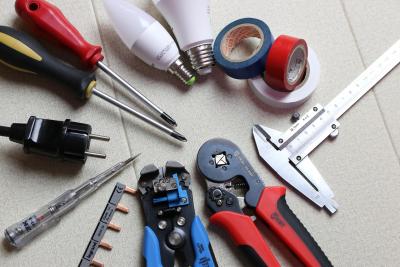 Électricien au Pecq – Pierre sur Pierre Electric Services - electricien le pecq