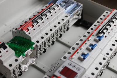 Électricien à Nanterre – Pierre sur Pierre Electric Services - electricien nanterre